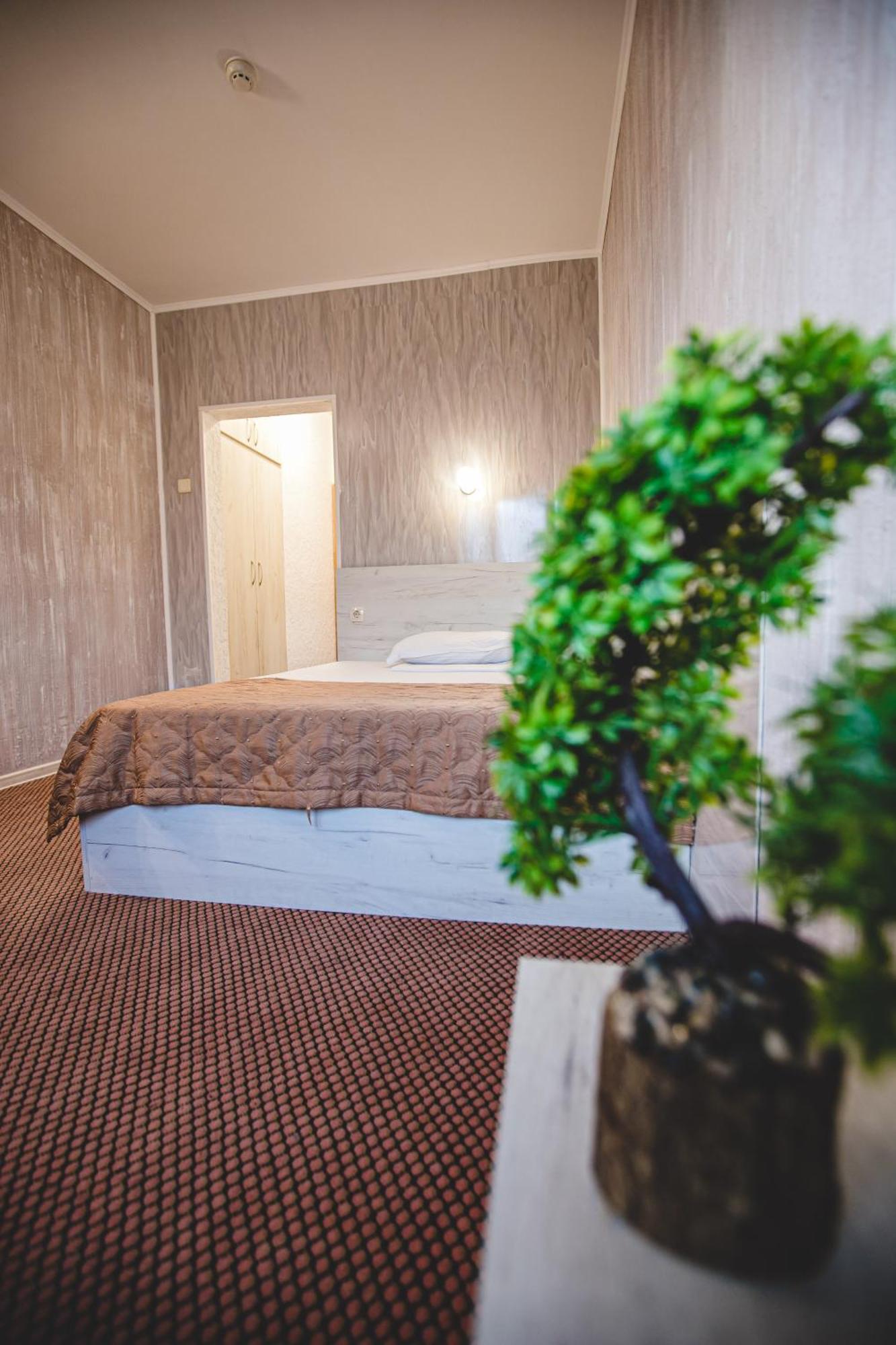 Rodopi Hotel Haskovo Ngoại thất bức ảnh