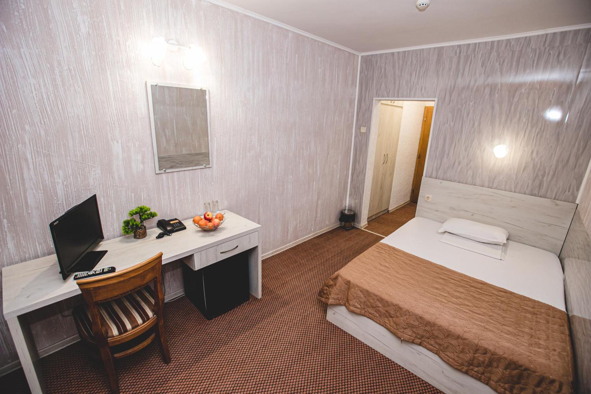 Rodopi Hotel Haskovo Ngoại thất bức ảnh