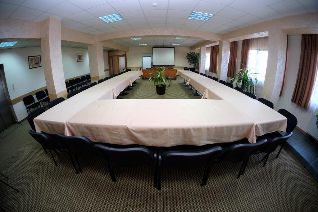 Rodopi Hotel Haskovo Ngoại thất bức ảnh