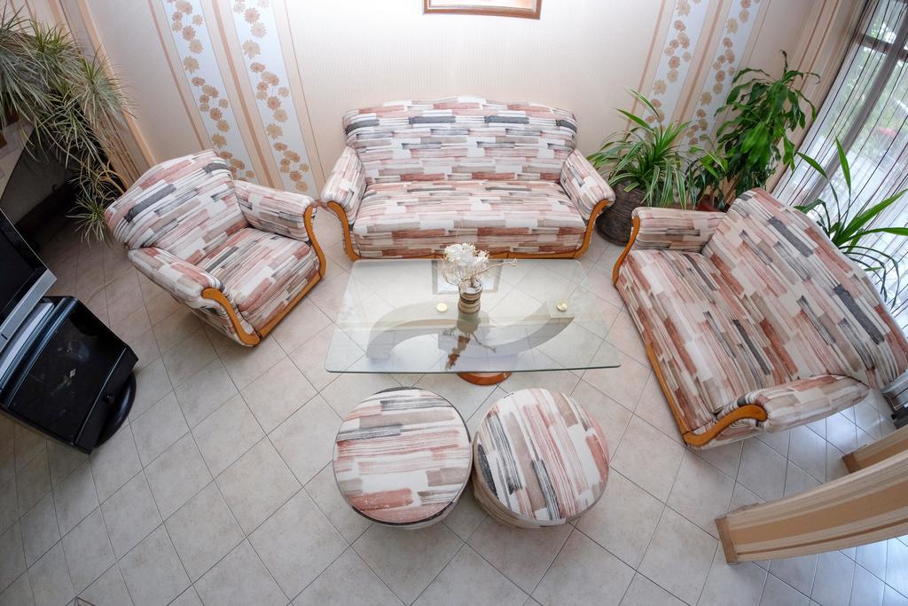 Rodopi Hotel Haskovo Ngoại thất bức ảnh